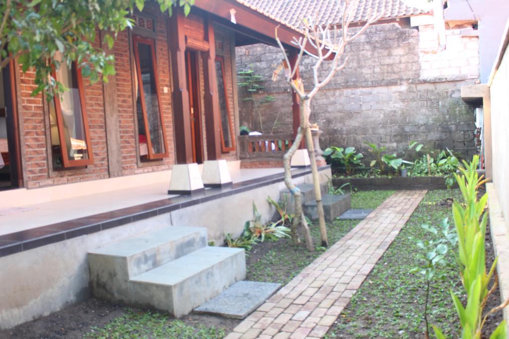 Ary House Ubud Hotel Exterior foto