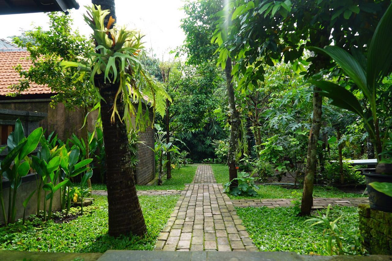 Ary House Ubud Hotel Exterior foto